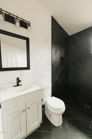 $549,900 | 3326 Homestead Drive, Overgaard, AZ 85933