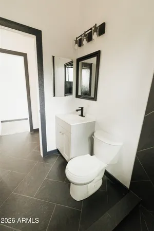 $549,900 | 3326 Homestead Drive, Overgaard, AZ 85933