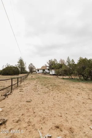 $549,900 | 3326 Homestead Drive, Overgaard, AZ 85933