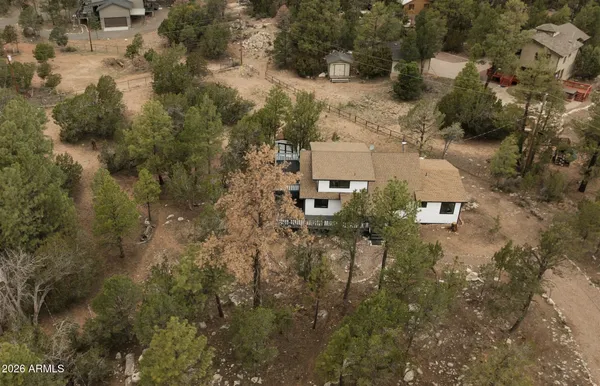 $549,900 | 3326 Homestead Drive, Overgaard, AZ 85933