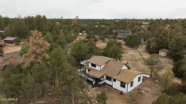 $549,900 | 3326 Homestead Drive, Overgaard, AZ 85933