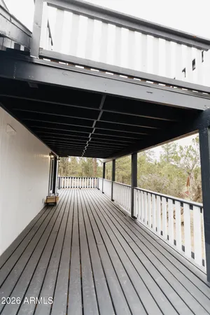 $549,900 | 3326 Homestead Drive, Overgaard, AZ 85933