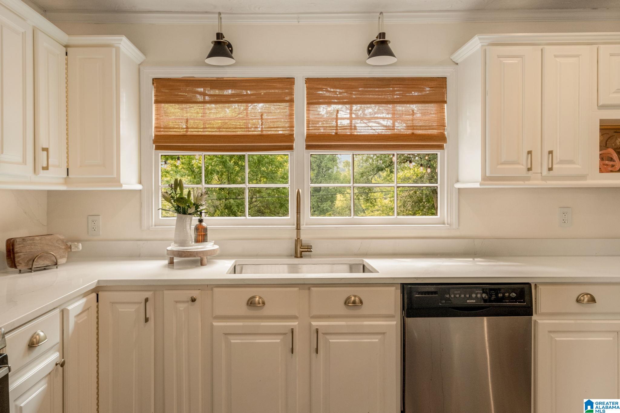 4241 Montevallo Road Birmingham, AL 35213 - Photo 14 of 56