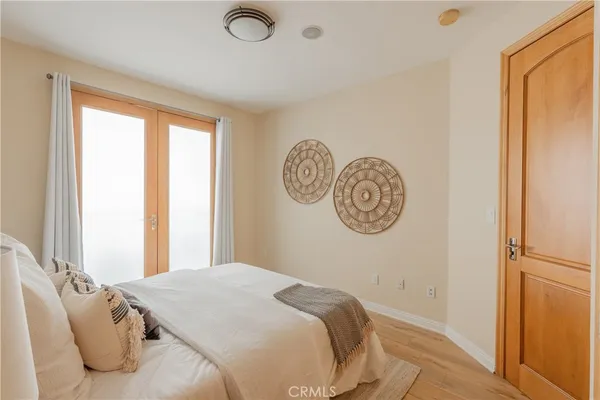 $765,000 | 216 North Buena Vista Street, Unit 113, Burbank, CA 91505