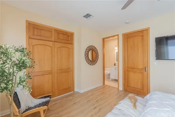 $765,000 | 216 North Buena Vista Street, Unit 113, Burbank, CA 91505