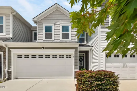$329,900 | 743 Creekway Drive, Fuquay-Varina, NC 27526