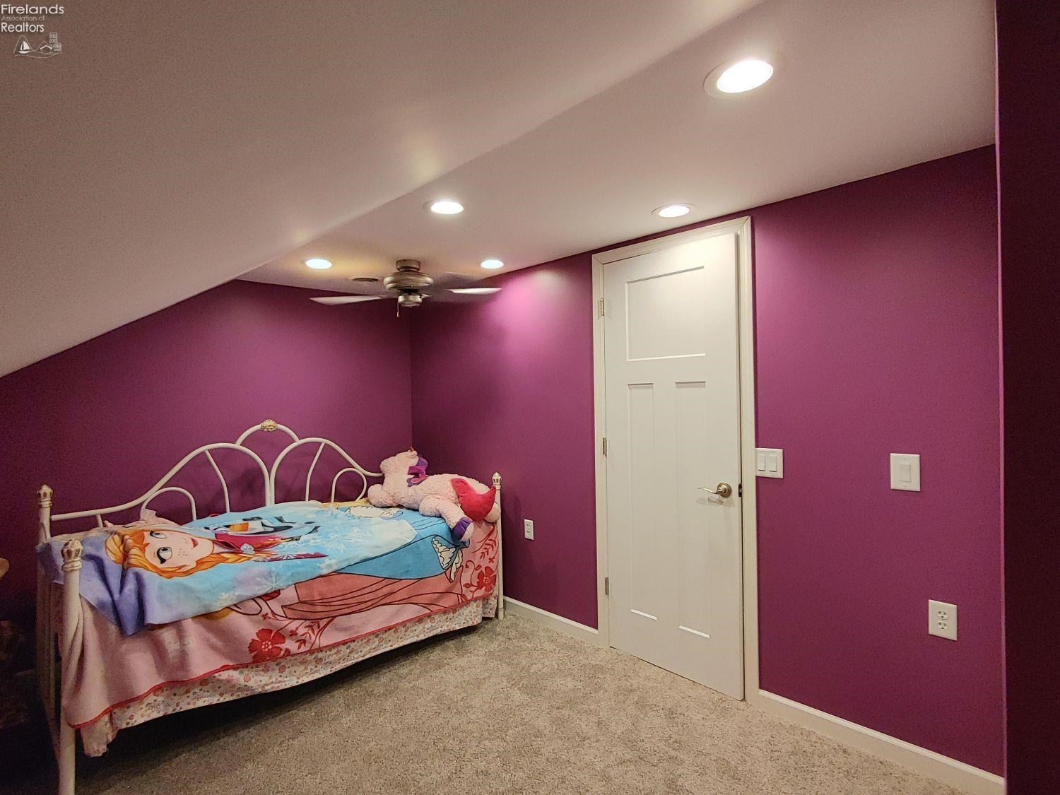 810 Everett Road Fremont, OH 43420 - Photo 14 of 15 Gallery Image 14