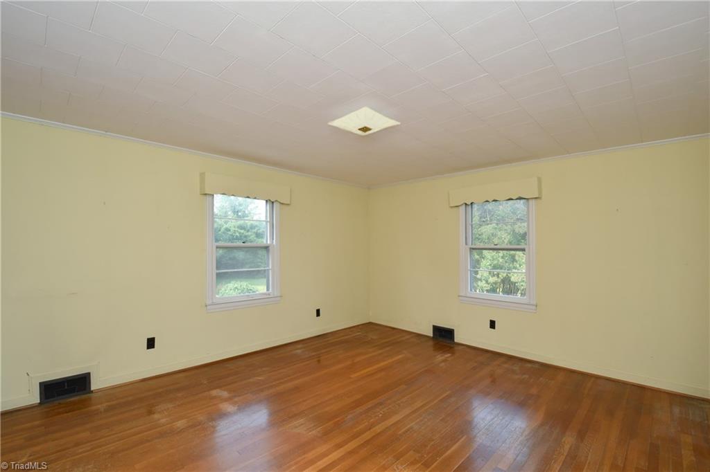 2429 Hickory Tree Road Winston-Salem, NC 27127 - Photo 11 of 22 Bedroom 2