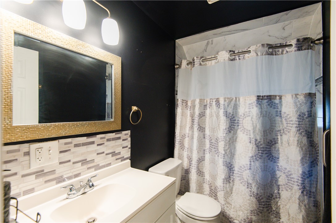 394 3rd Avenue Woonsocket, RI 02895 - Photo 13 of 29