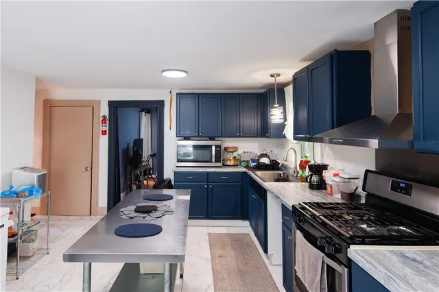 $344,000 | 394 3rd Avenue, Woonsocket, RI 02895