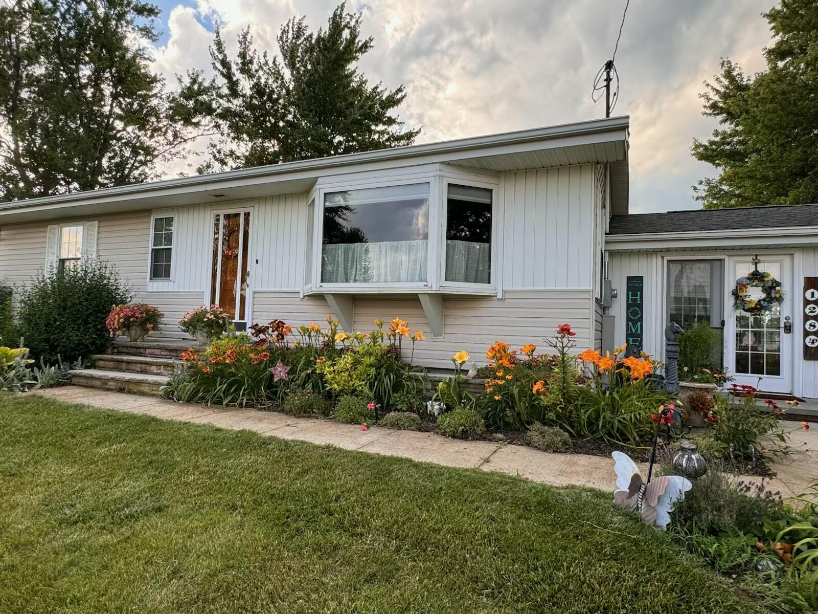 1284 Codling Road Adrian, MI 49221 - Photo 47 of 53 IMG_0703