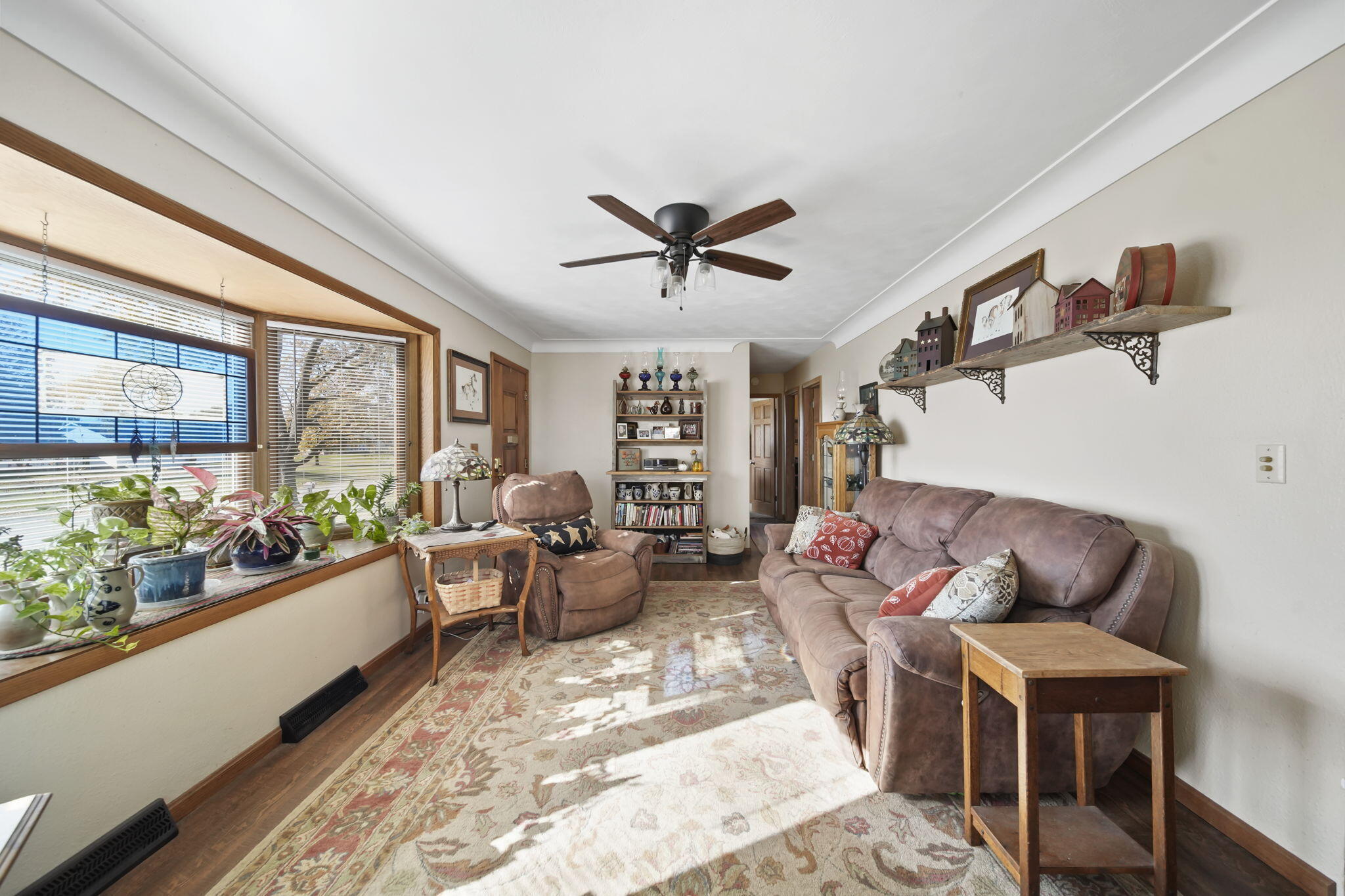1284 Codling Road Adrian, MI 49221 - Photo 7 of 53 9-web-or-mls-DSC01975