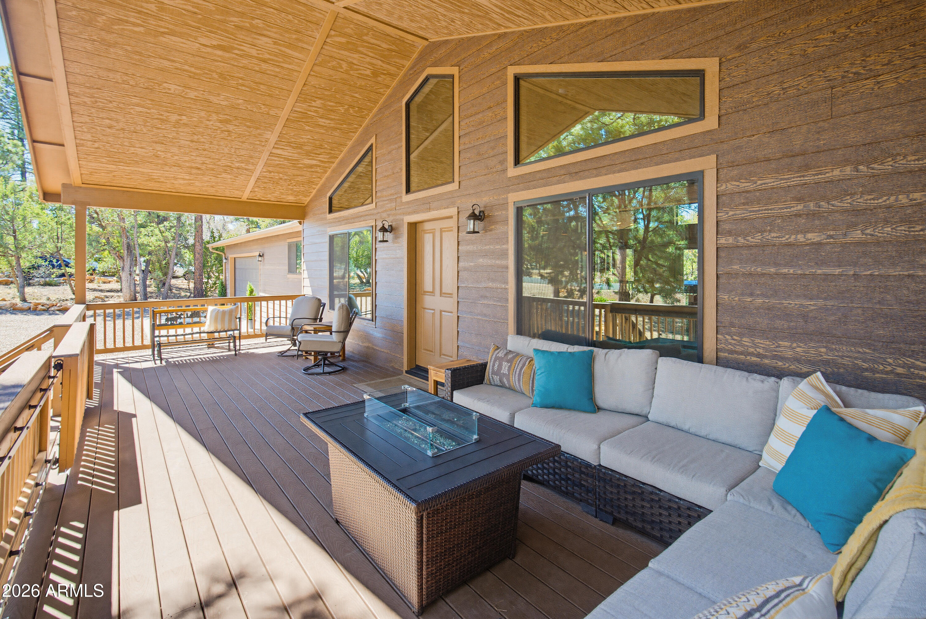 1522 Mainline Road Heber, AZ 85928 - Photo 7 of 34 Inviting Front Deck