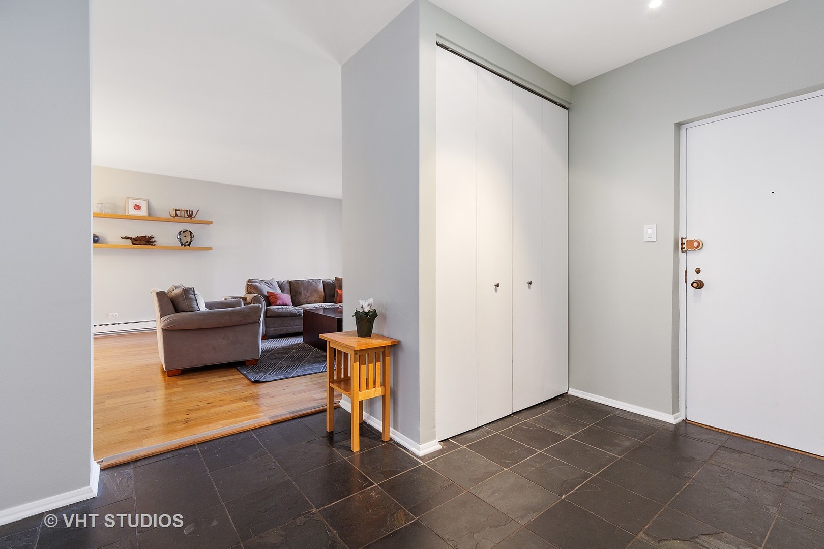 400 Main Street, Unit 2B Evanston, IL 60202 - Photo 4 of 18