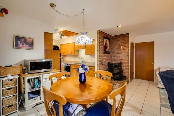 $220,000 | 16827 Parkside Avenue, South Holland, IL 60473