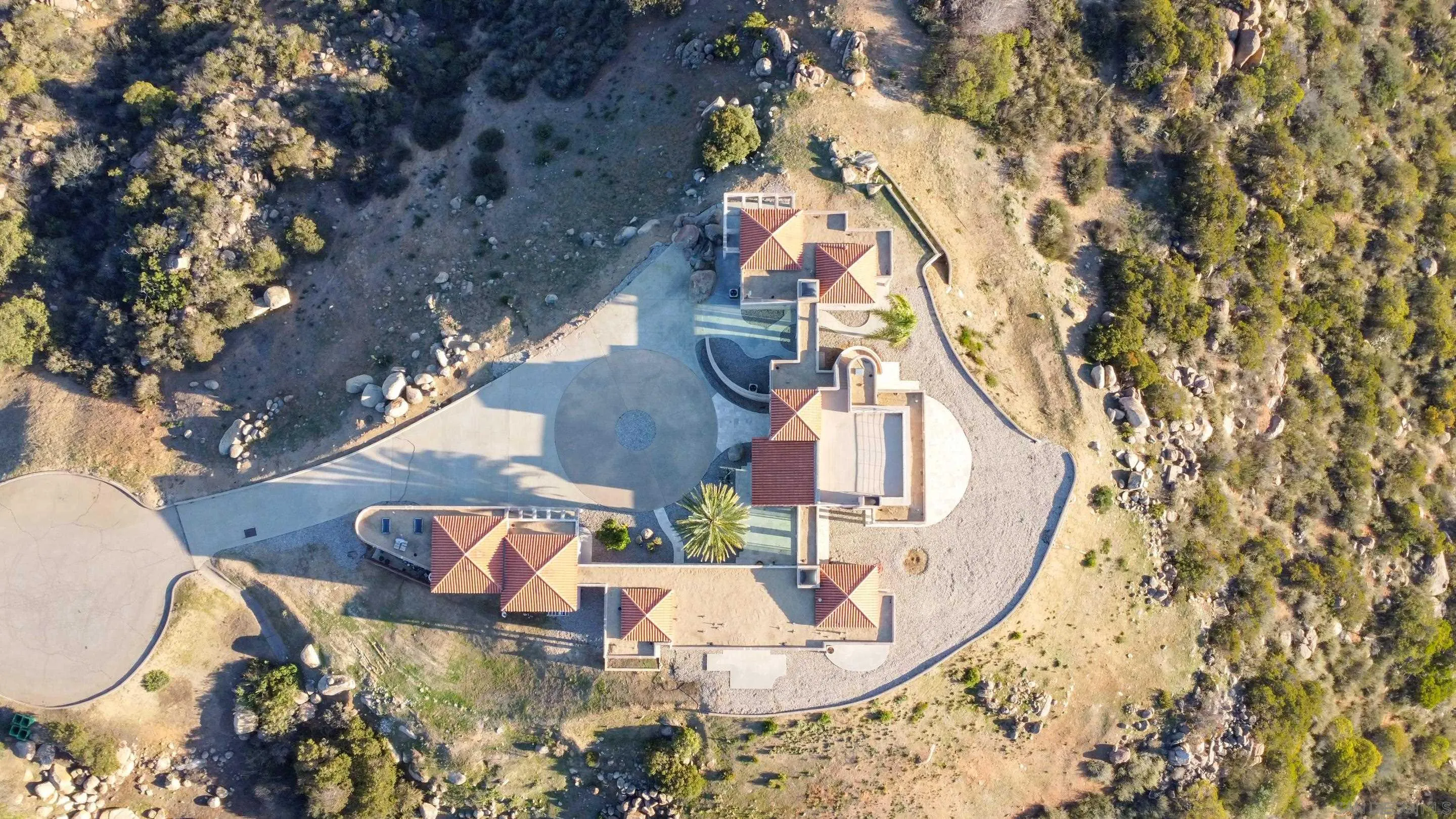 15740 Broad Oaks Road El Cajon, CA 92021 - Photo 44 of 47 an aerial view of a house with swimming pool and large trees