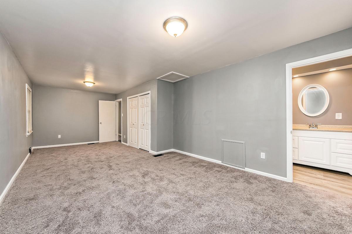 5745 Warner Road Westerville, OH 43081 - Photo 22 of 34