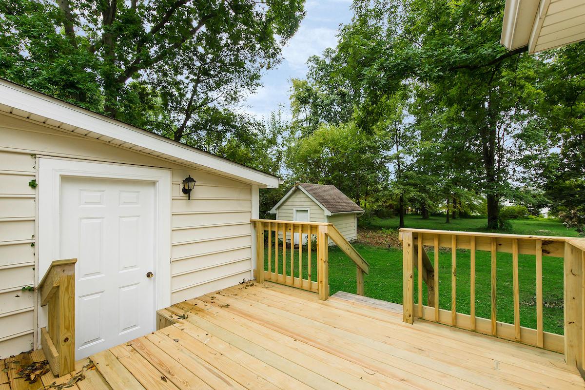 5745 Warner Road Westerville, OH 43081 - Photo 26 of 34
