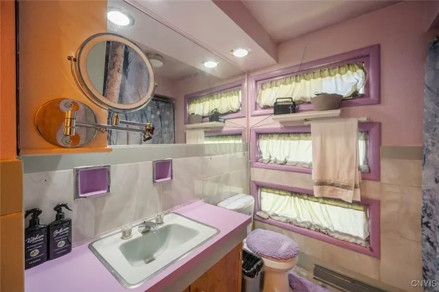 $239,000 | 7958 Vernon Road South, Cicero, NY 13039