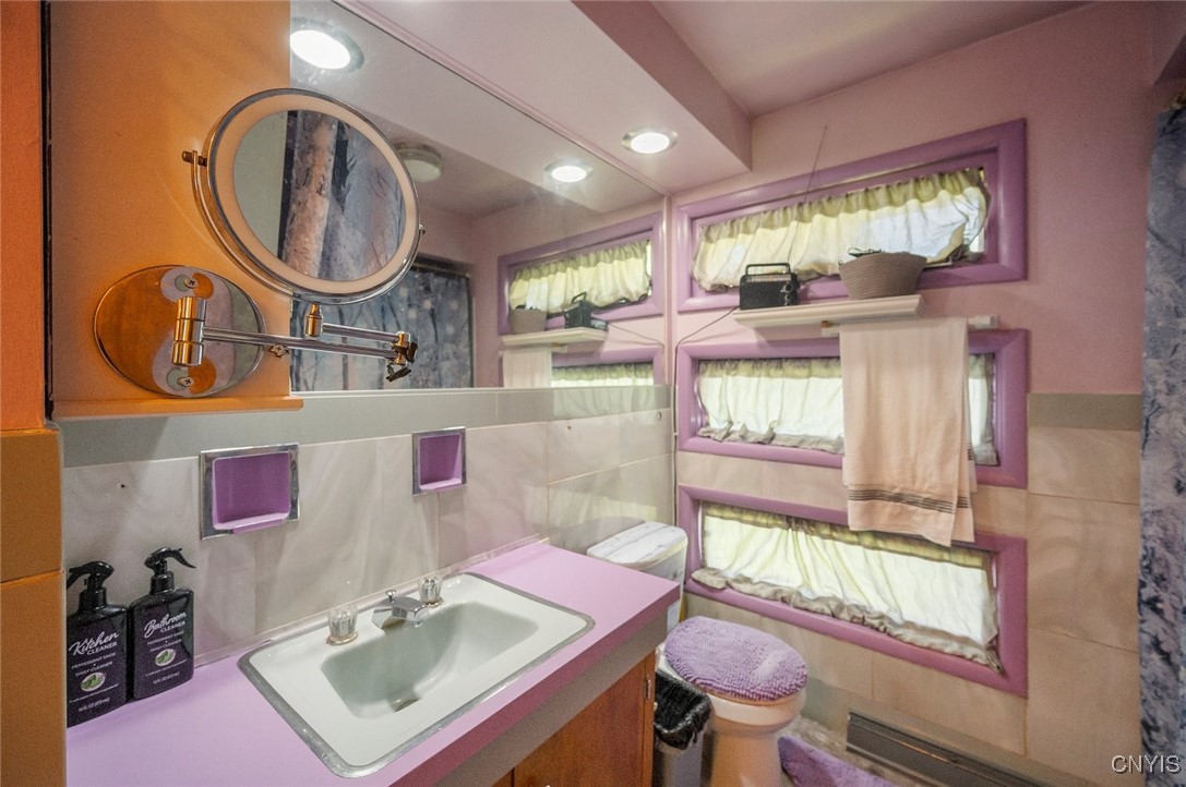 7958 Vernon Road South Cicero, NY 13039 - Photo 17 of 26