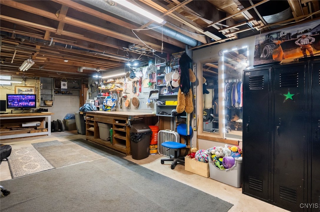 7958 Vernon Road South Cicero, NY 13039 - Photo 19 of 26