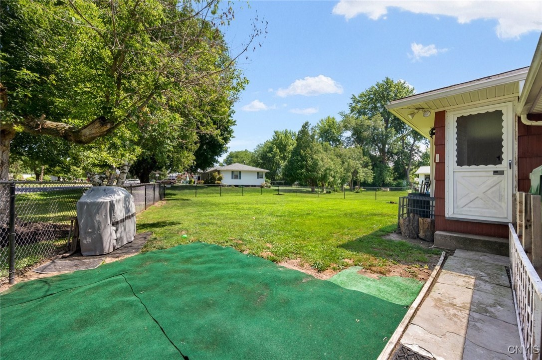 7958 Vernon Road South Cicero, NY 13039 - Photo 23 of 26