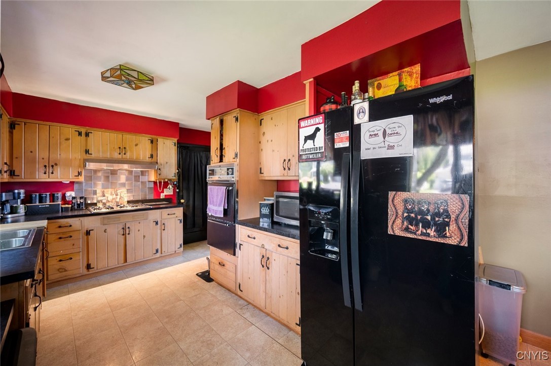 7958 Vernon Road South Cicero, NY 13039 - Photo 6 of 26