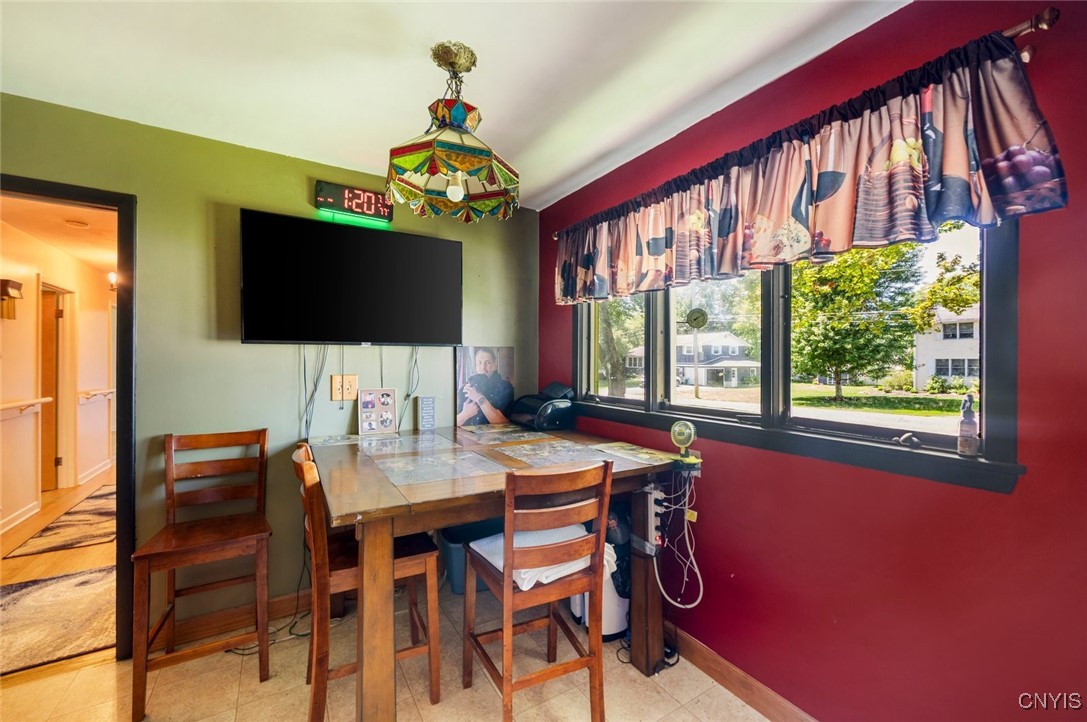 7958 Vernon Road South Cicero, NY 13039 - Photo 9 of 26