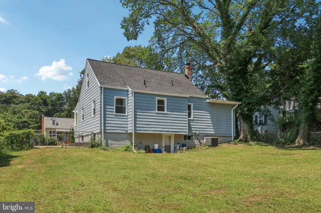 $400,000 | 4604 Morgan Road, Suitland, MD 20746