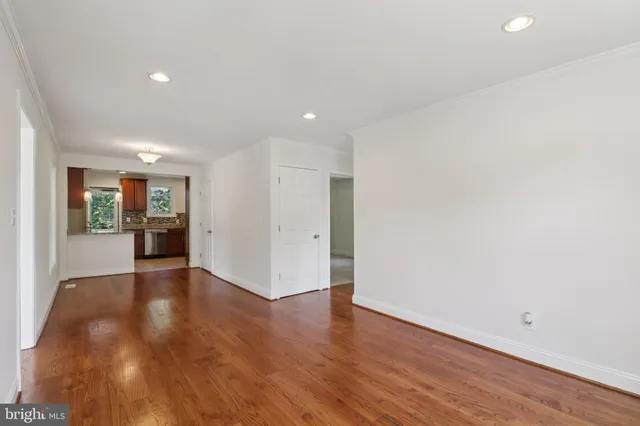 $400,000 | 4604 Morgan Road, Suitland, MD 20746