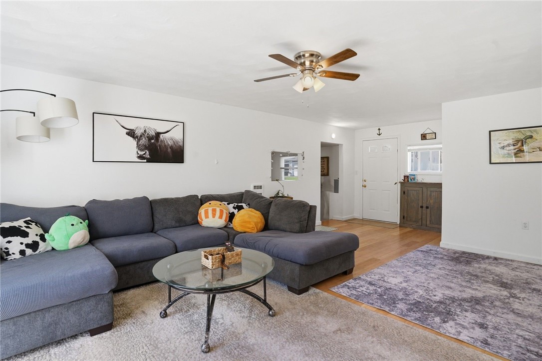 22 Pennsylvania Avenue Warren, RI 02885 - Photo 26 of 31