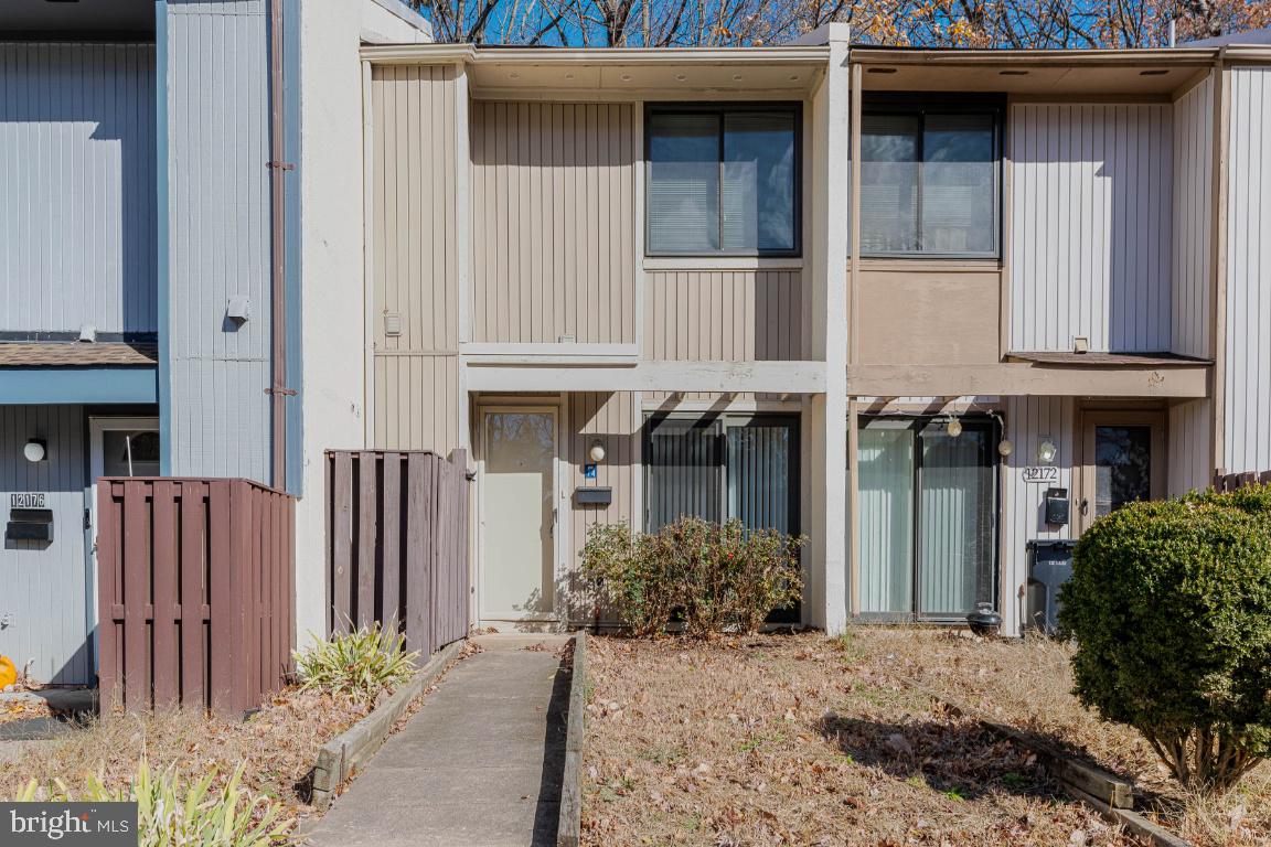 12174 Sanibel Court Reston, VA 20191 - Photo 1 of 22