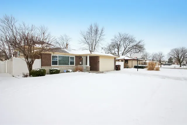 $399,900 | 7525 170th Street, Tinley Park, IL 60477