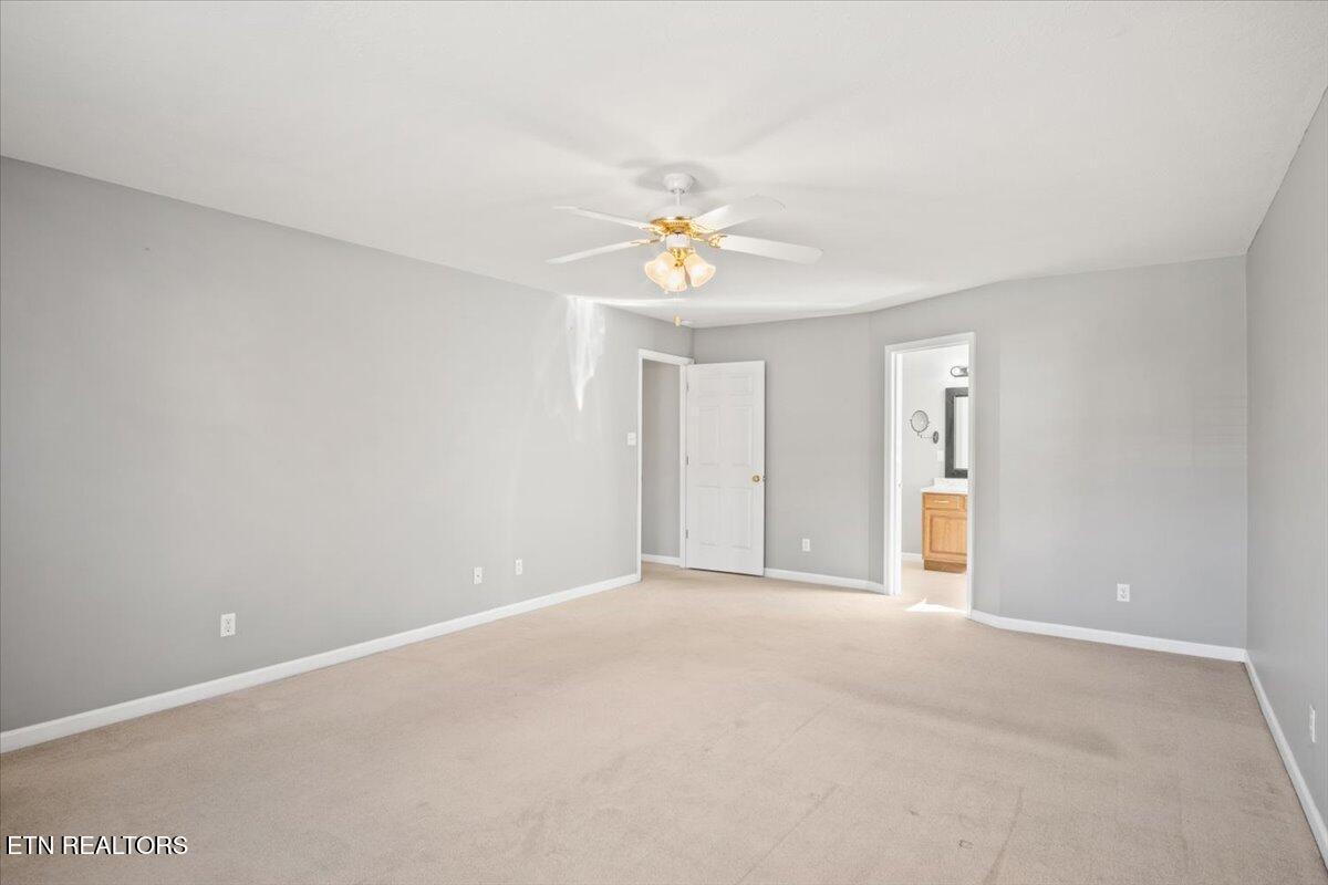 7608 Saddlegate Road Knoxville, TN 37920 - Photo 15 of 33 19-Primary Bedroom