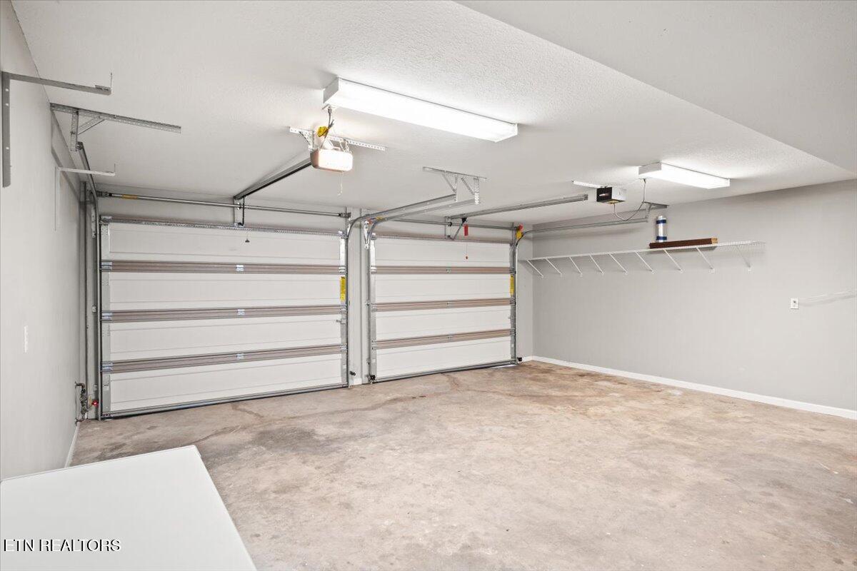 7608 Saddlegate Road Knoxville, TN 37920 - Photo 27 of 33 33-Garage