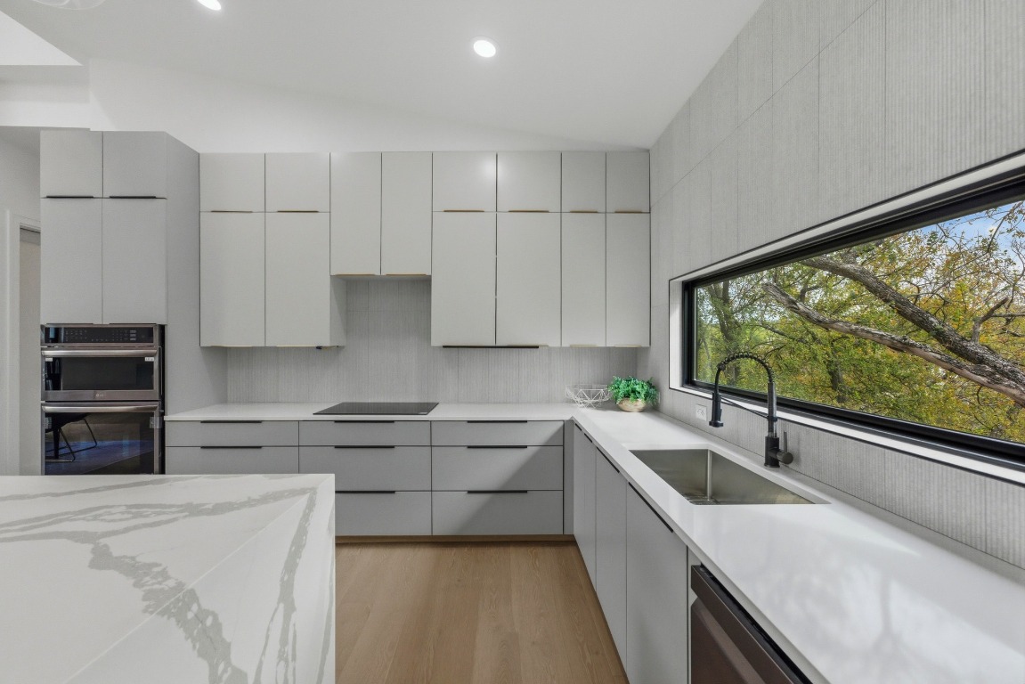 5013 Rob-Scott Street Austin, TX 78721 - Photo 17 of 31