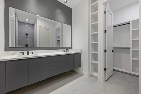 $930,000 | 5013 Rob-Scott Street, Austin, TX 78721