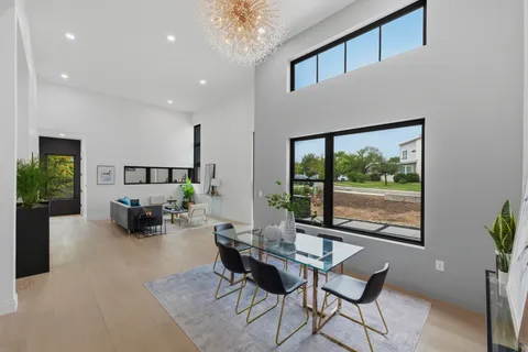 $930,000 | 5013 Rob-Scott Street, Austin, TX 78721