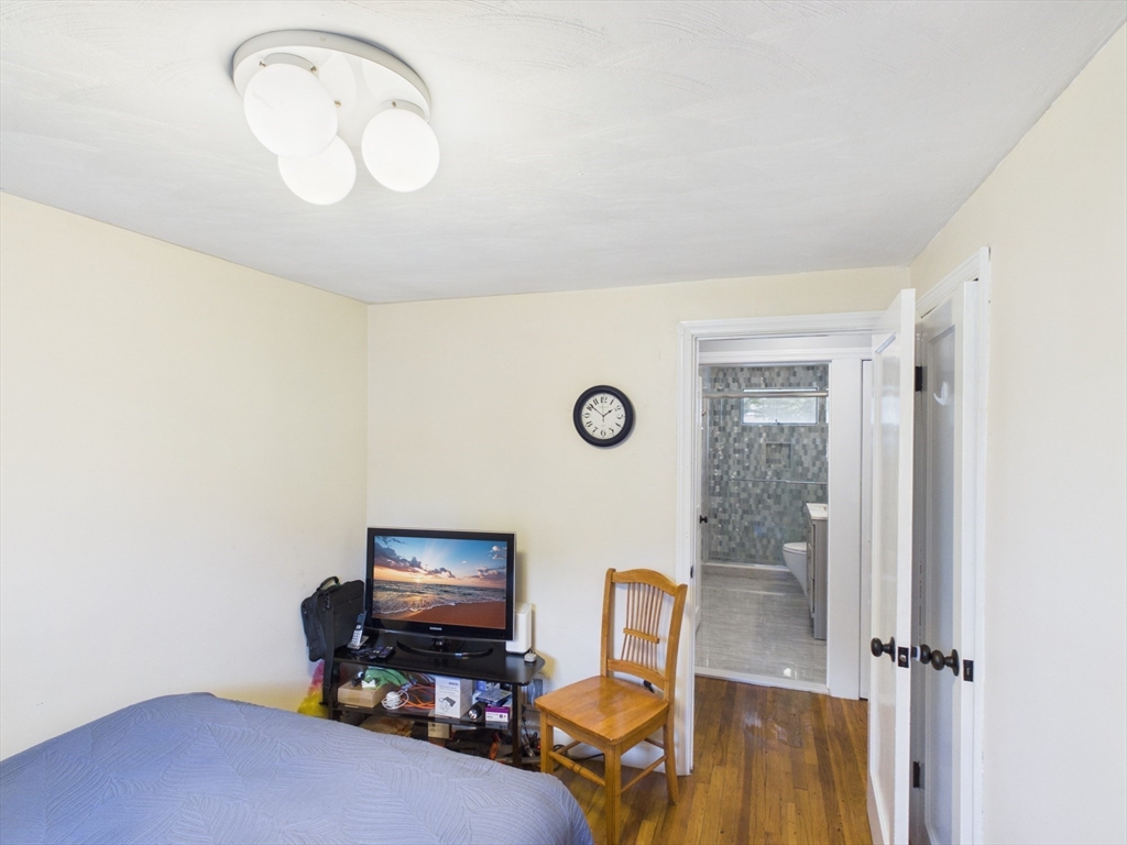 41 Essex Road Sharon, MA 02067 - Photo 21 of 42