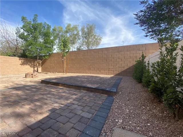 $2,295 | 9089 Harbor Wind Avenue, Las Vegas, NV 89178
