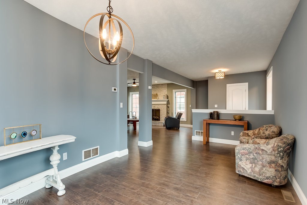 3358 Sutton Road Cleveland, OH 44120 - Photo 14 of 35