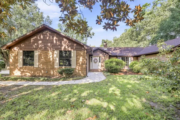 $469,000 | 2056 Champagne Drive, Tallahassee, FL 32308