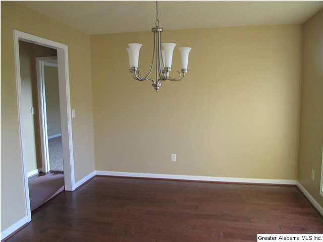 24 Vinson Place Clanton, AL 35045 - Photo 3 of 20