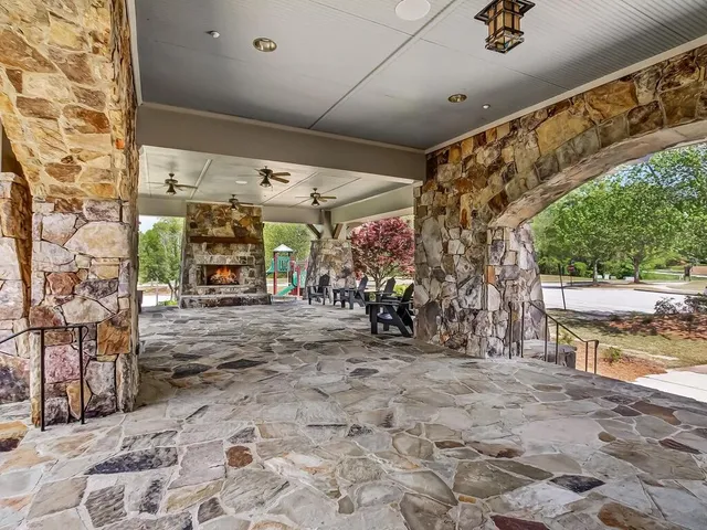 $609,900 | 7227 Lake Sterling Boulevard, Flowery Branch, GA 30542