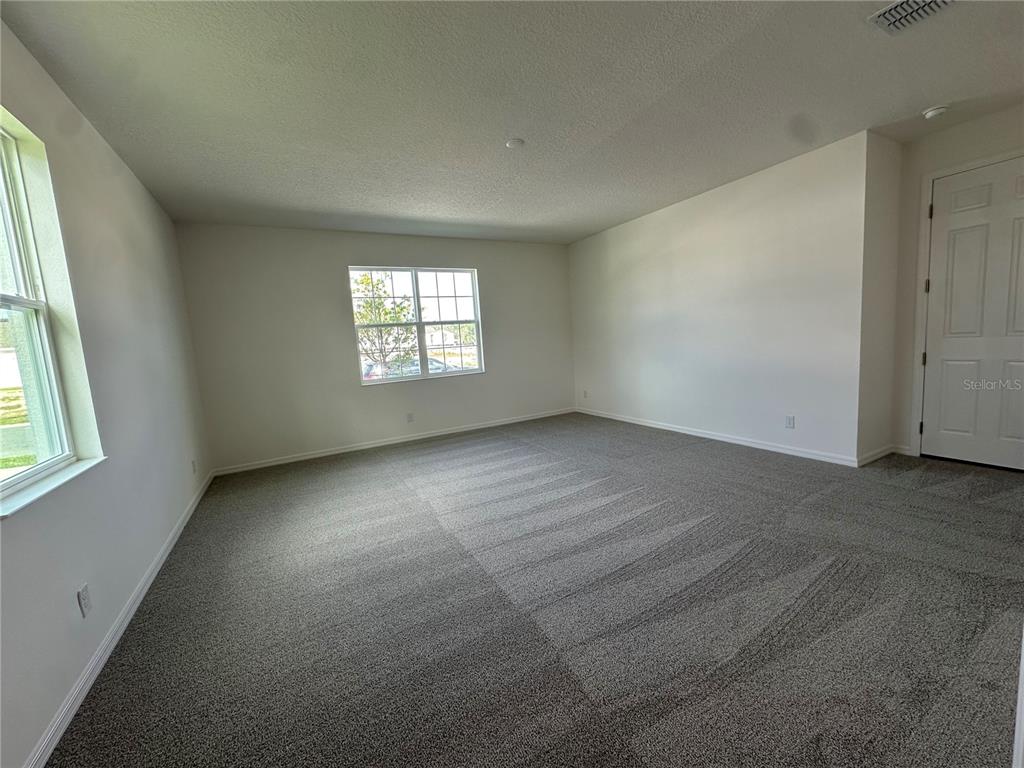 2000 Beevalley Way DeLand, FL 32724 - Photo 3 of 11