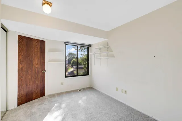 $268,000 | 3680 Independence Avenue South, Unit 83, St. Louis Park, MN 55426