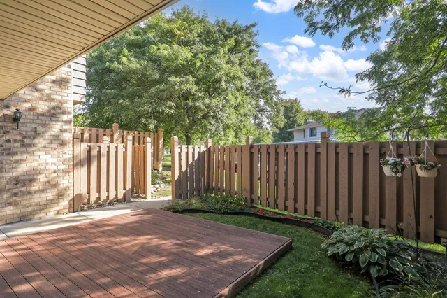 $268,000 | 3680 Independence Avenue South, Unit 83, St. Louis Park, MN 55426