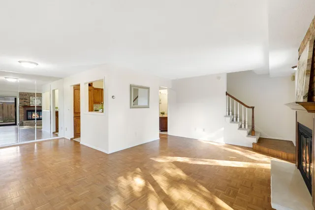 $268,000 | 3680 Independence Avenue South, Unit 83, St. Louis Park, MN 55426