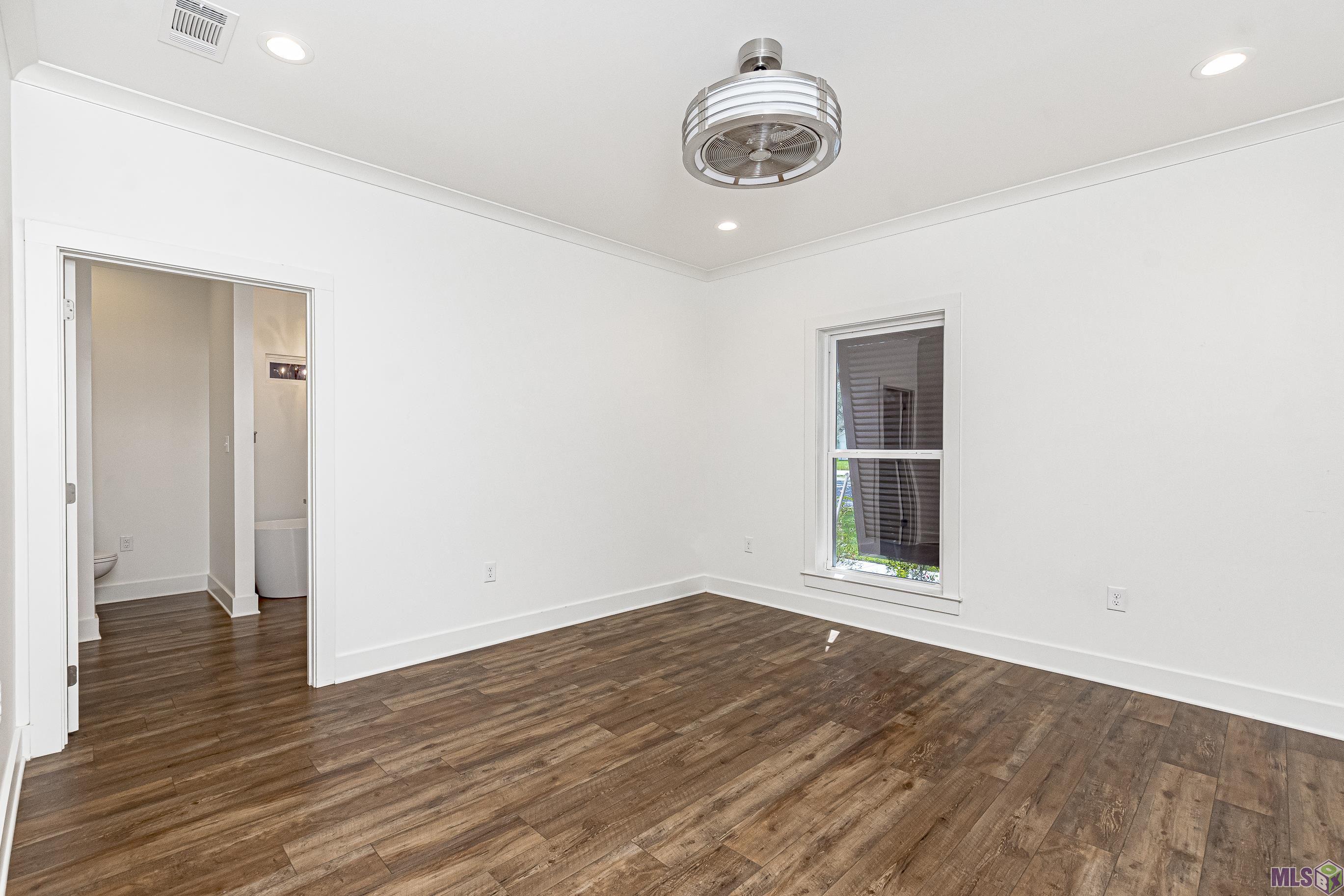 42496 Black Bayou Road Gonzales, LA 70737 - Photo 27 of 39 Gallery Image 27