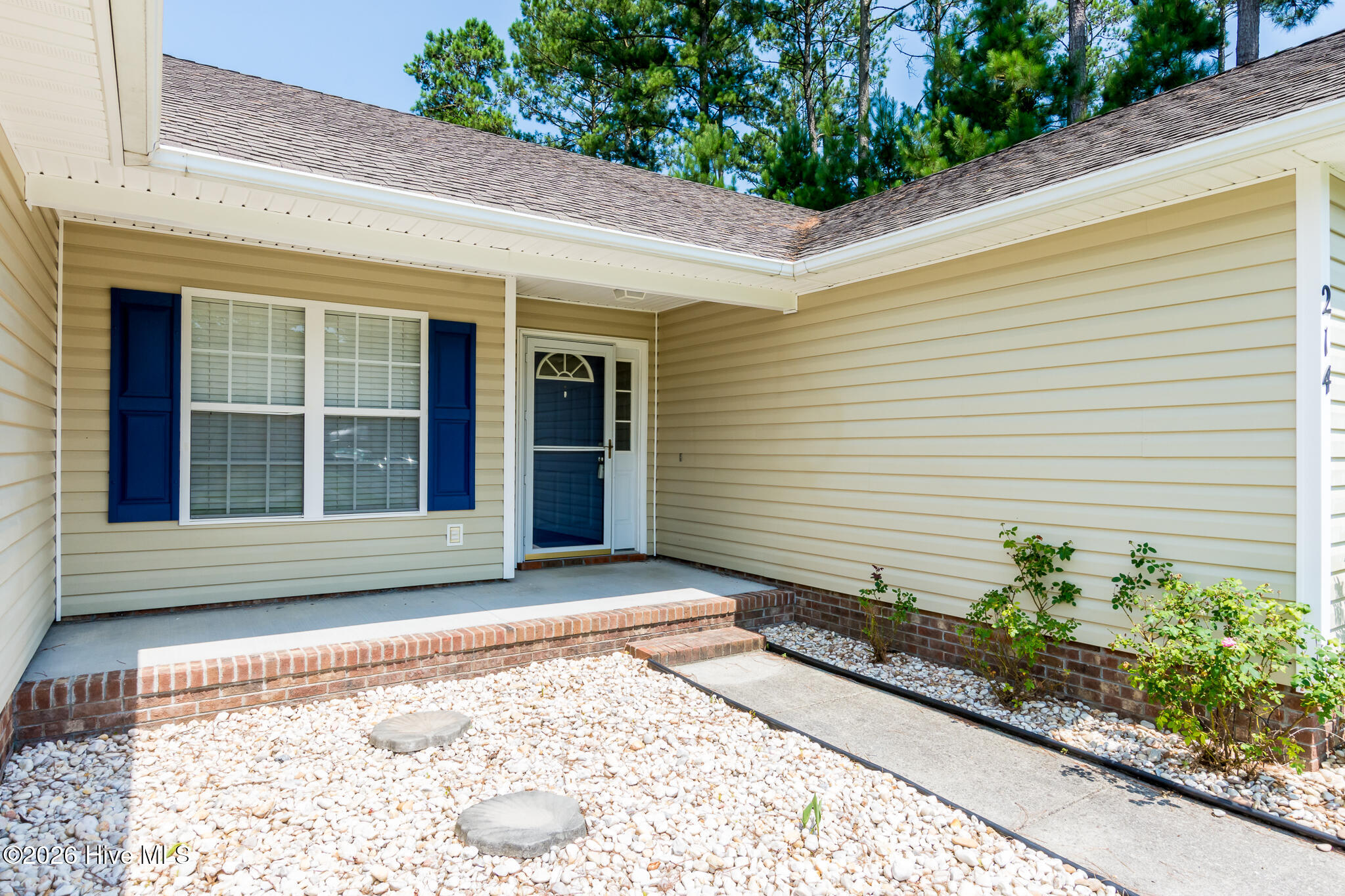 214 Lee Rogers Road Hubert, NC 28539 - Photo 6 of 55